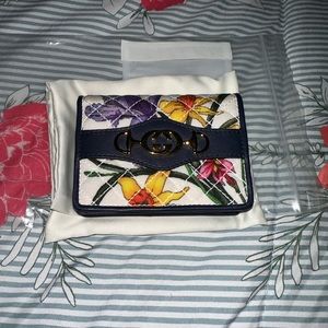 Authentic gucci floral wallet